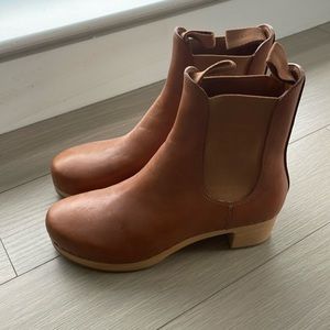 New! Loeffler Randall Anabelle Chelsea Boots. Size 7. Never worn!